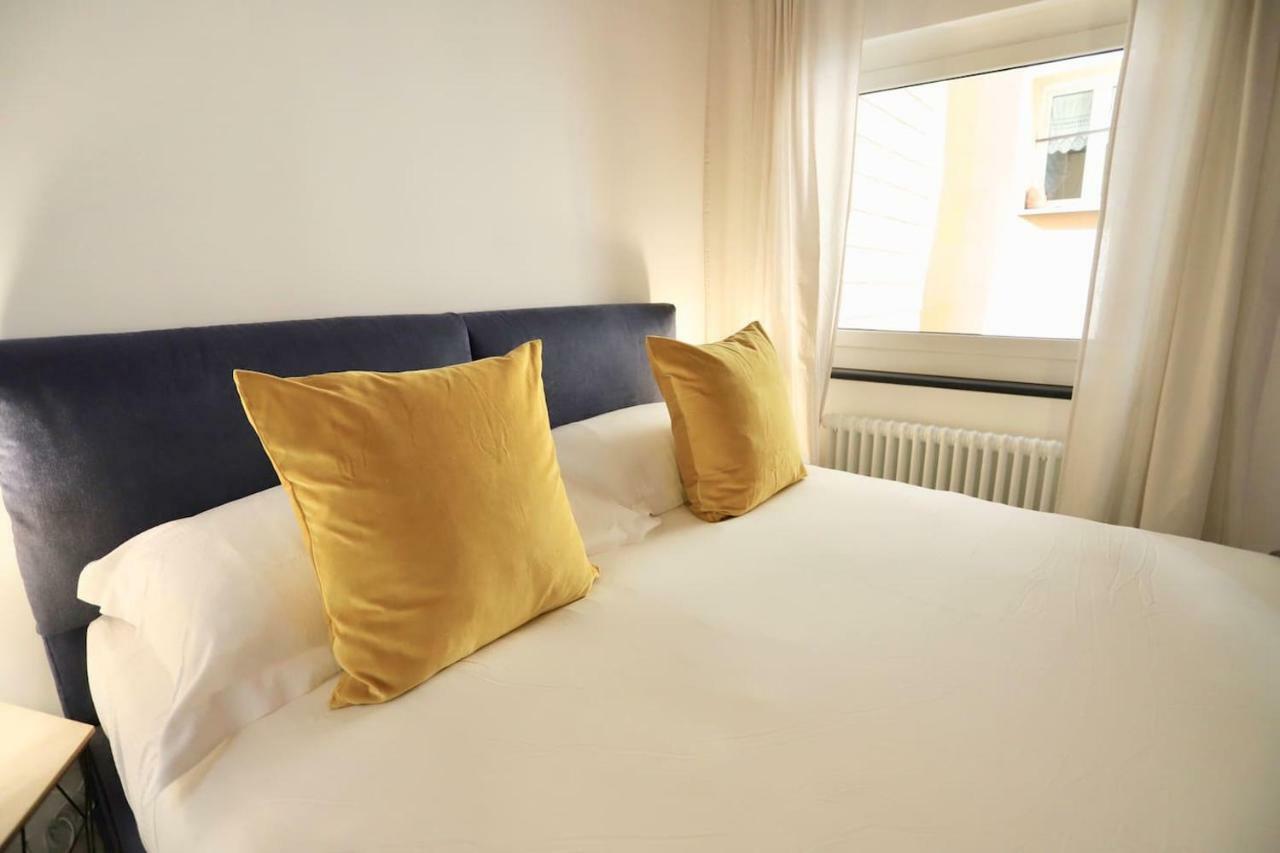 San Lorenzo Small Apartment Генуя Экстерьер фото